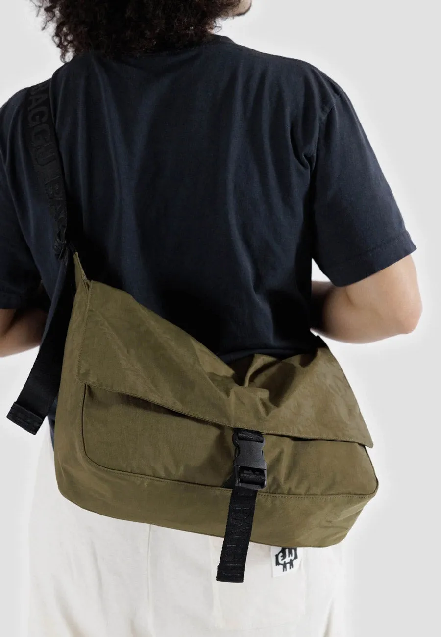 Baggu Nylon Messenger Bag Seaweed