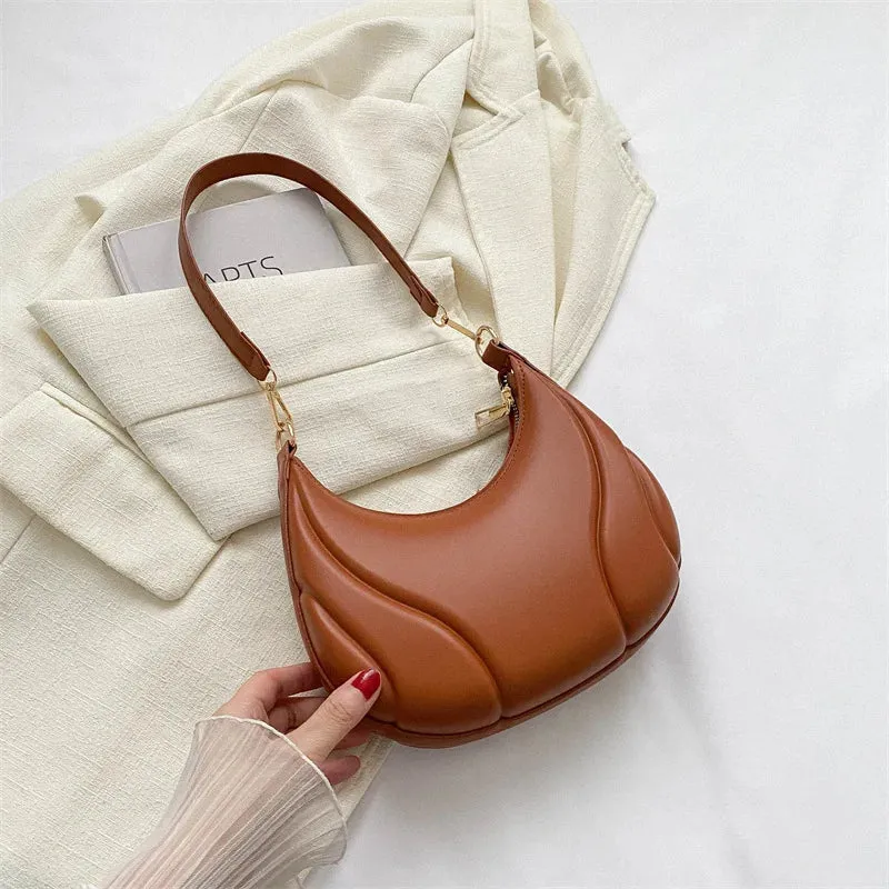 Chic Crescent PU Leather Shoulder Bag – Retro Saddle Handbag for Women, Minimalist Underarm Tote