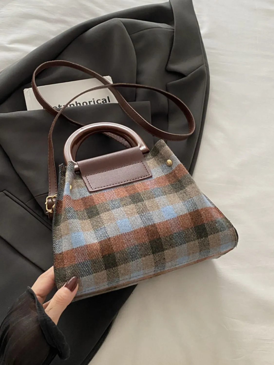 Contrast Plaid Trapezoid Shape Crossbody Bag | Trending Crossbody Bags | Fall Fashion