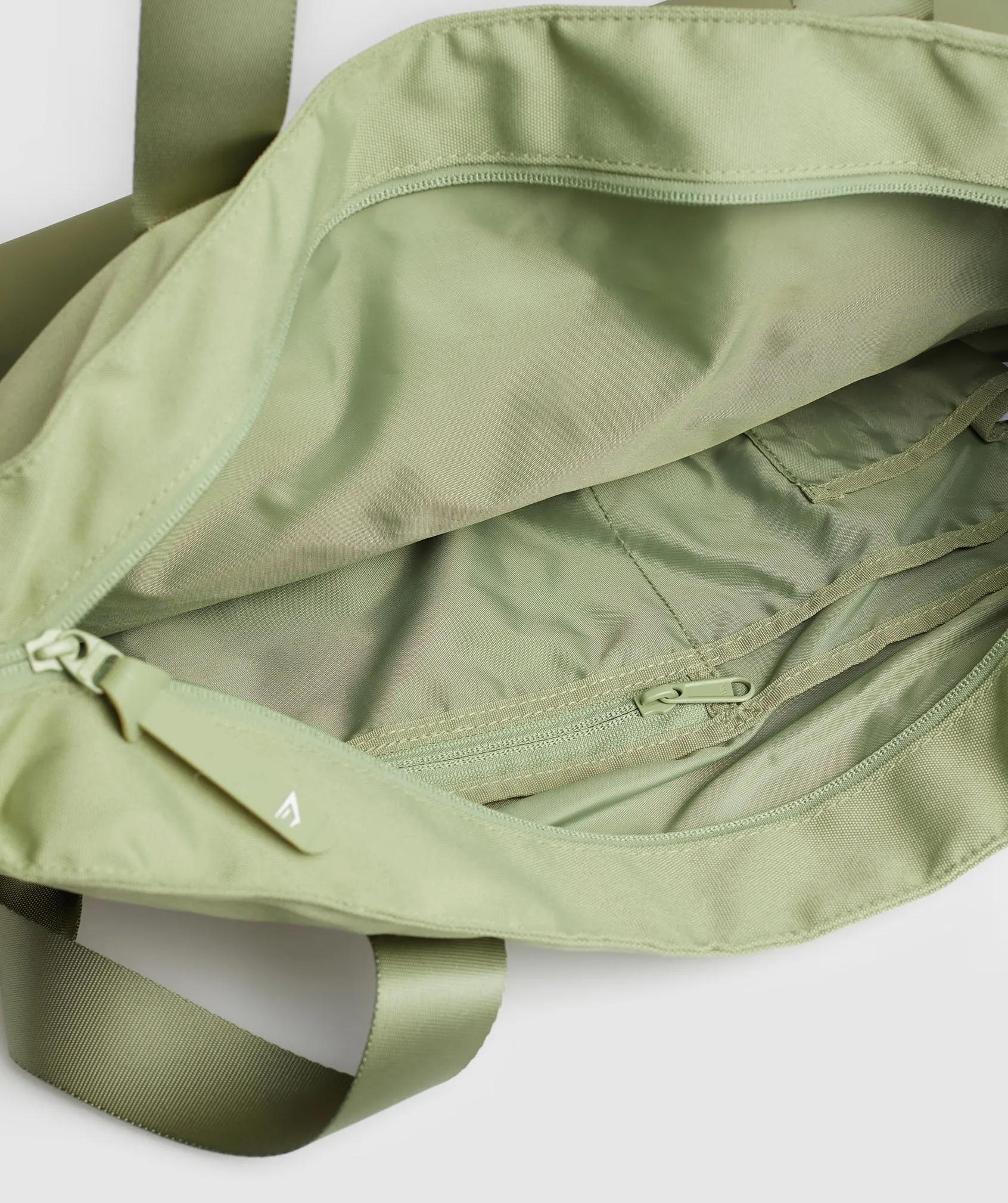 Gymshark Everyday Tote - Natural Sage Green