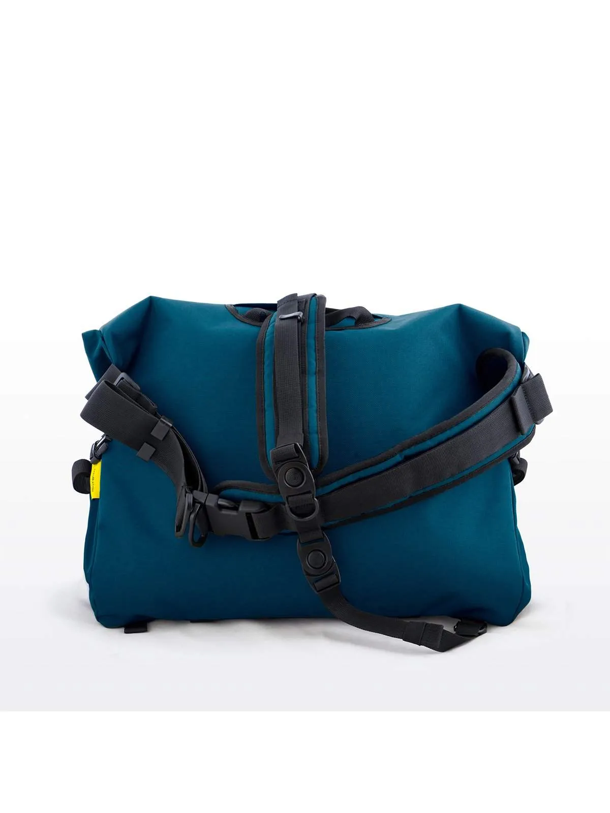 Life Behind Bars The Echelon M 32L Messenger Legion Blue