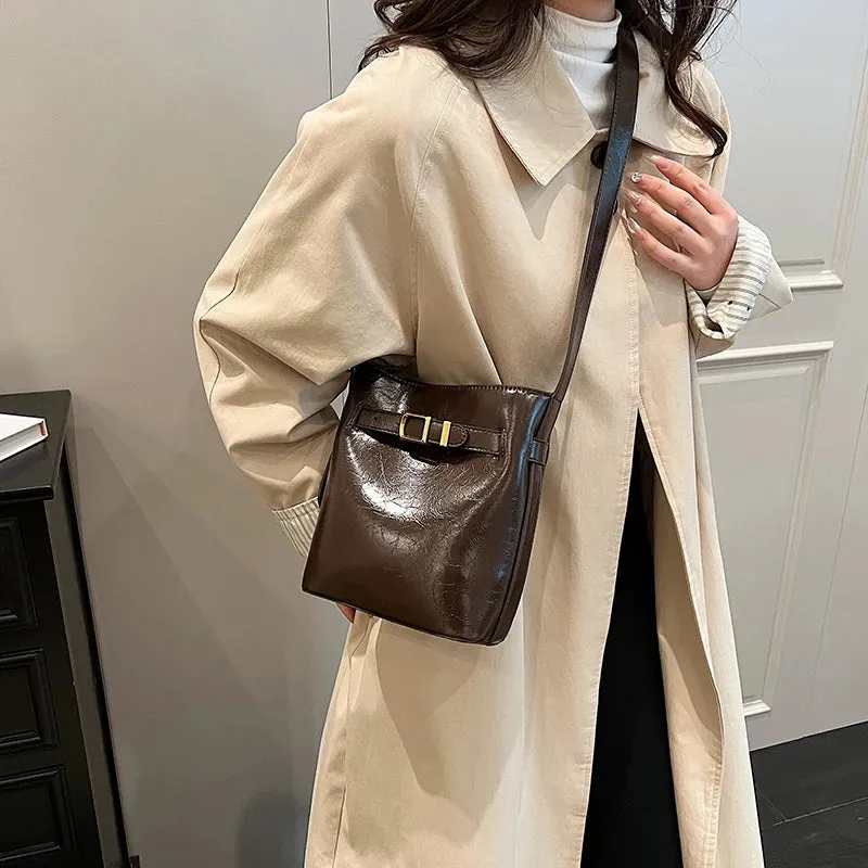 Silver Belt Design Pu Leather Shoulder Bags for Women Winter Fashion Simple Solid Color Handbags Crossbody Bag